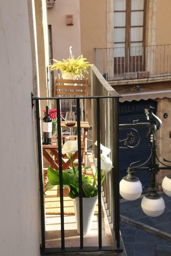 Apartamento En Plaza Sedassos Centro Historico Тарагона Екстериор снимка